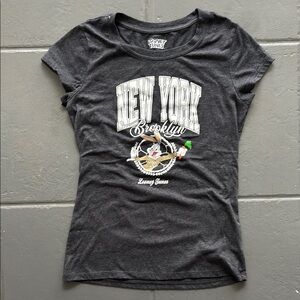 Looney Tunes Women's Gray Graphic Tee